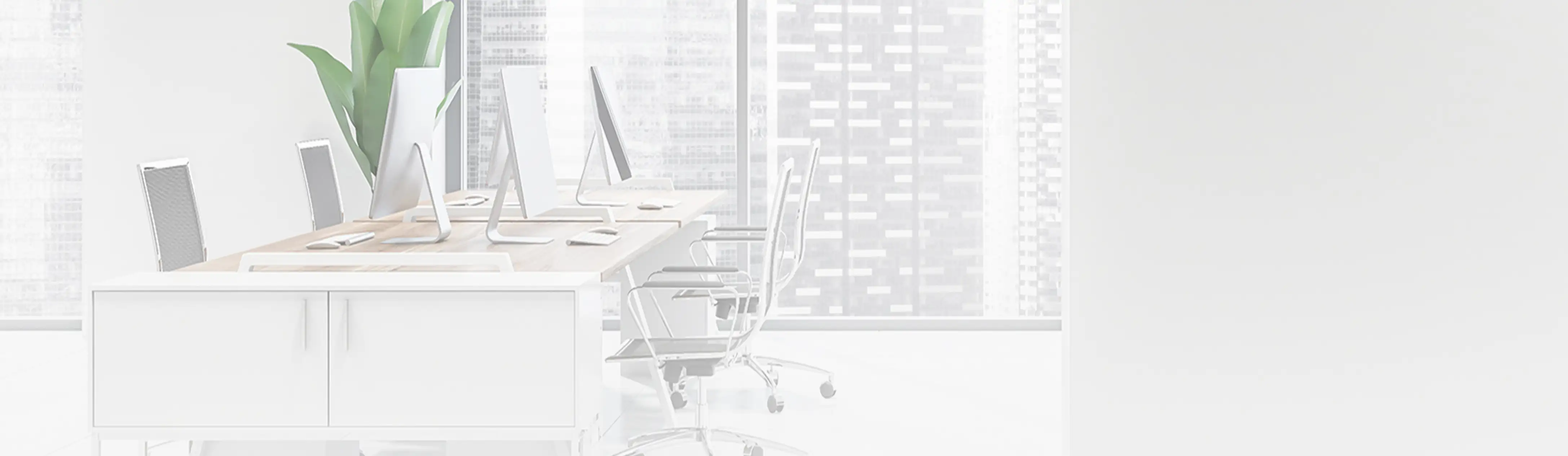 Weißes, helles, leeres Büro